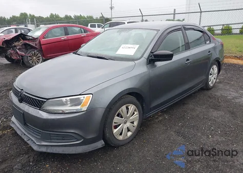 2011 Volkswagen Jetta 2.0L S из США, поврежденный, VIN 3VW2K7AJ4BM323421